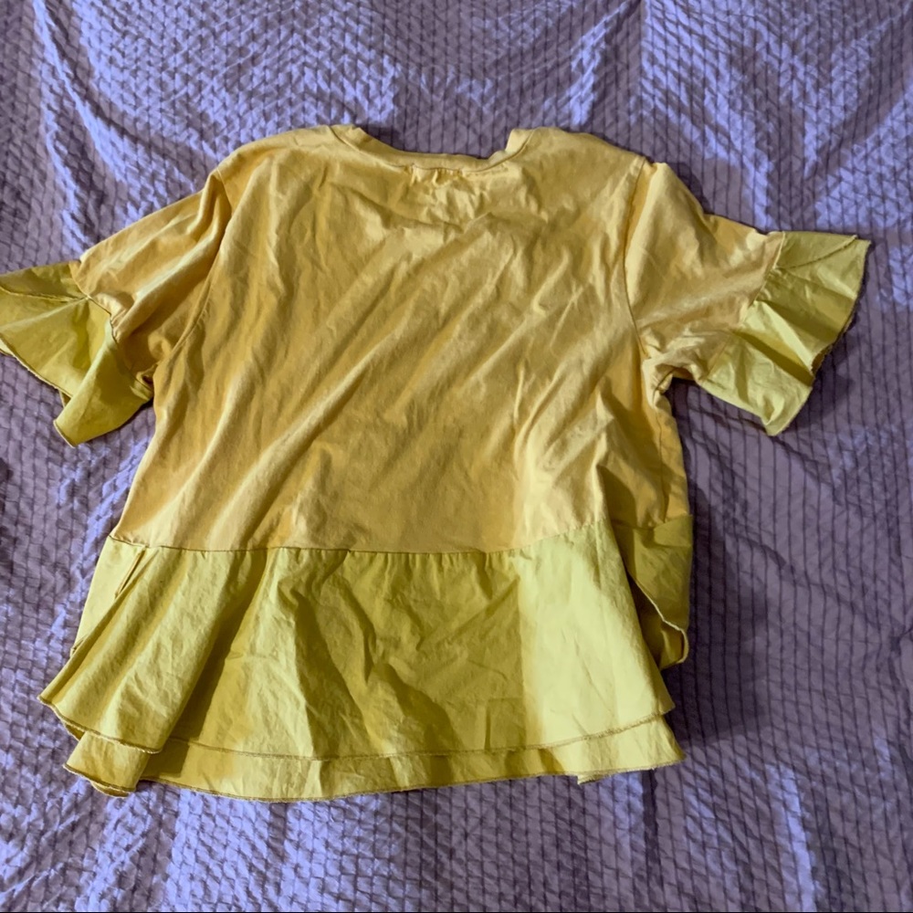 Yellow top - Picture 5 of 8